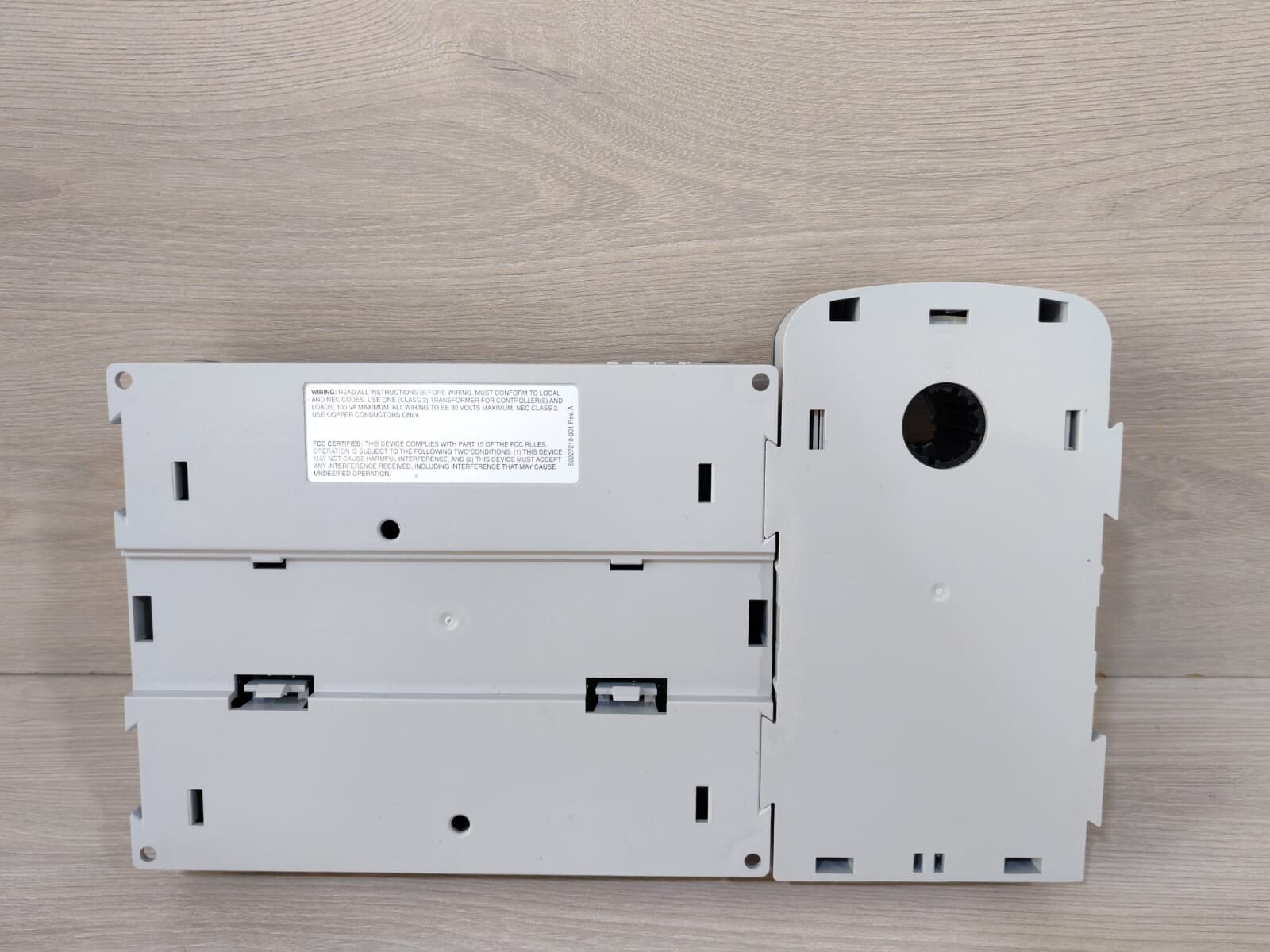 ALERTON VaVIH-SD VAV CONTROLLER WITH ACTUATOR 5002709-001 REV. G