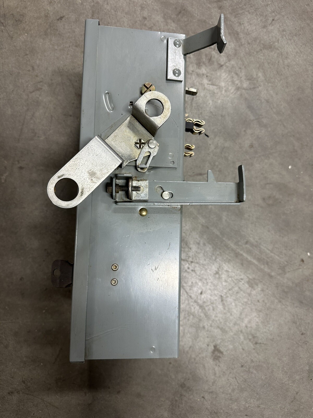 SQUARE D PQ3603G Ser 4 30A 30 Amp 3P 3W 600V I-Line Busway Unit Switch Buss Plug