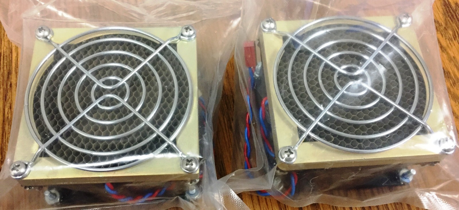 Papst Type 8112-G DC 8V and 16V Fan with Fan Cover on Both Sides