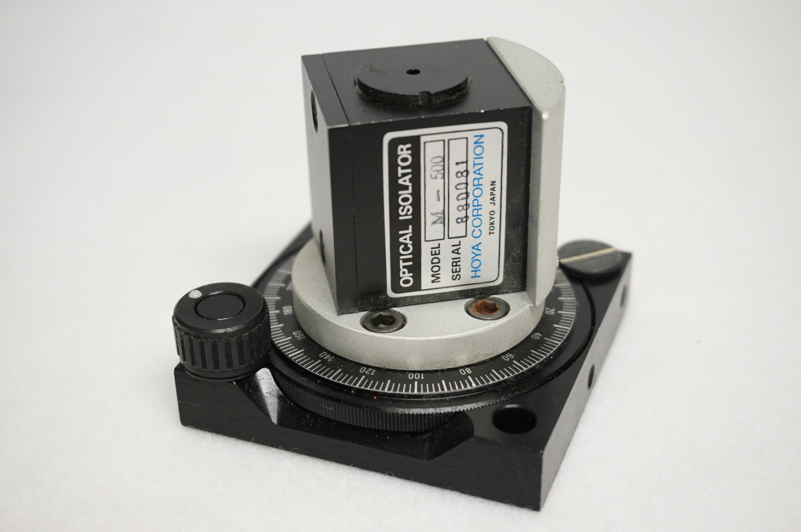 Hoya M-500 Optical Isolator with RSA-1 NRC rotator rotation base – USA
