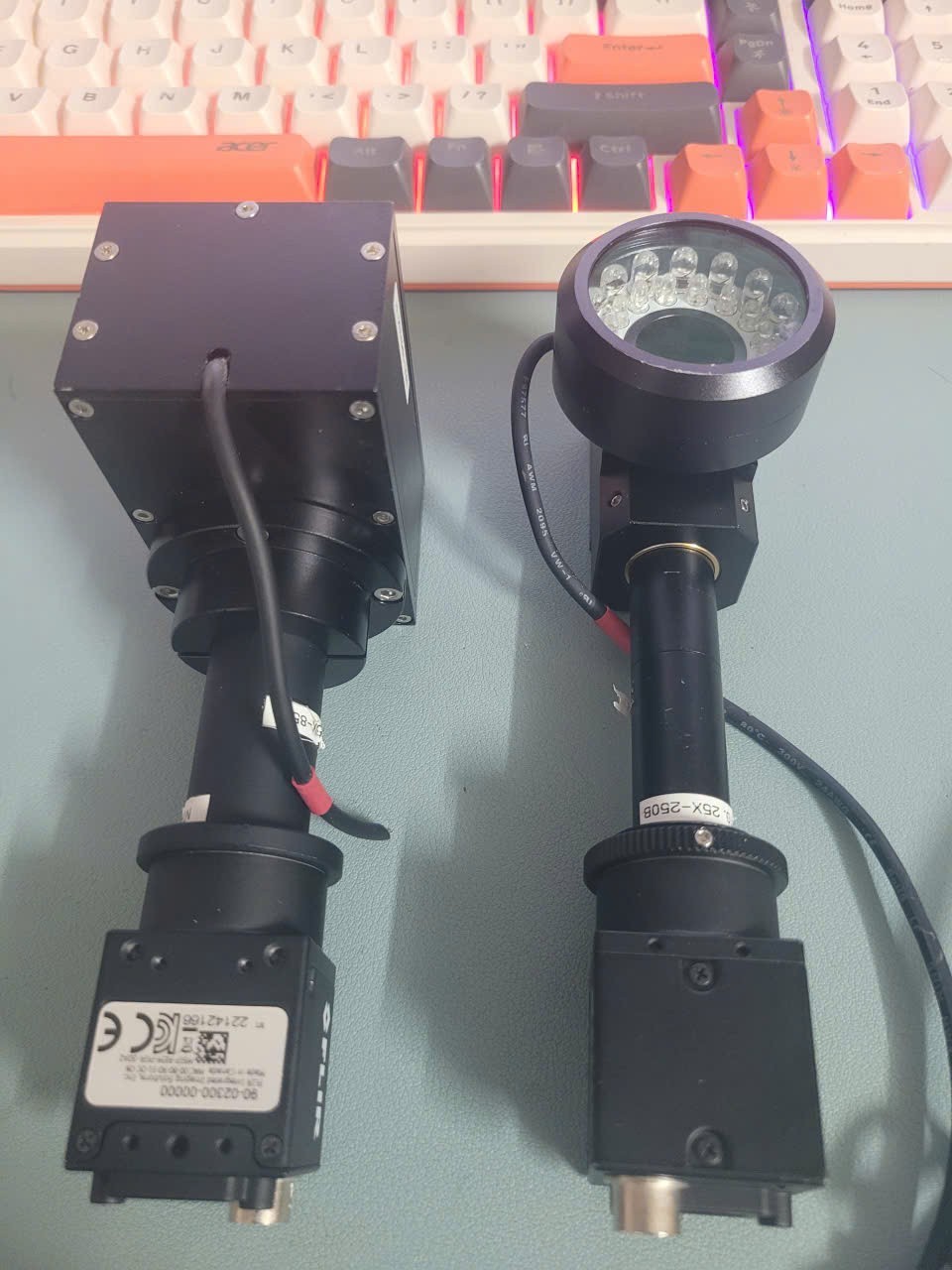 Teledyne FLIR Point Grey BFS-PGE-50A5M with lens and light