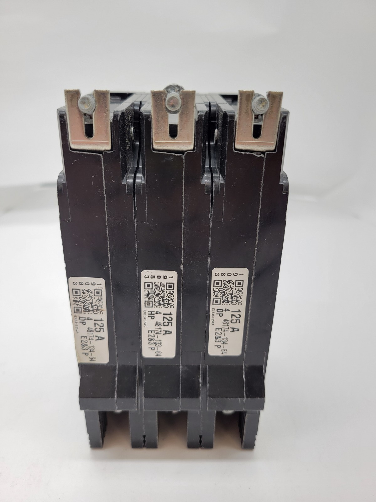 Square D EGB34125 Bolt-On Circuit Breaker 125A 3P 480Y/277V 35KA EGB Series 3