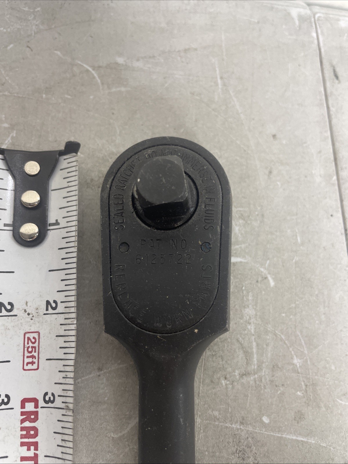 1/2″Dr 15″Long Black Finish Enclosed Narrow Head Ratchet Williams USA SB-52EHLA