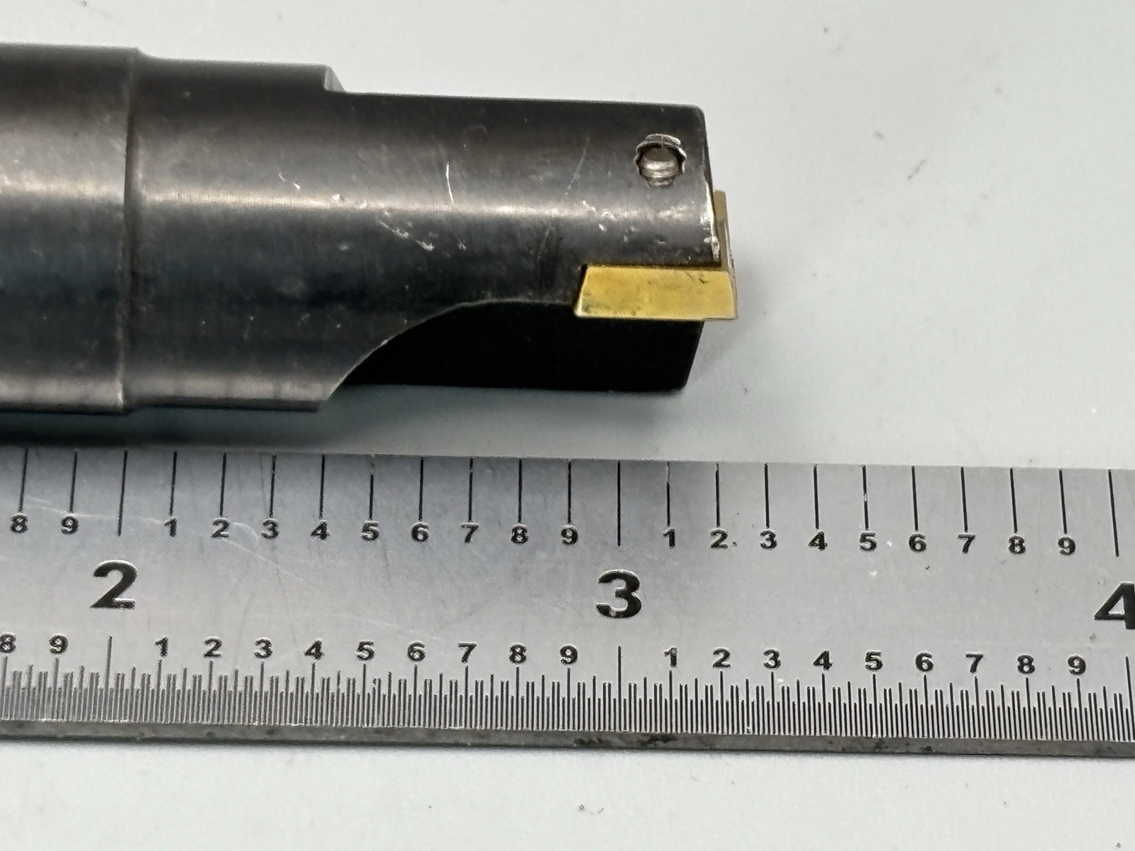 Kennametal KIPR075SD260 3/4″ Indexable End Mill 3/4″ Shank SDEB2615 Inserts