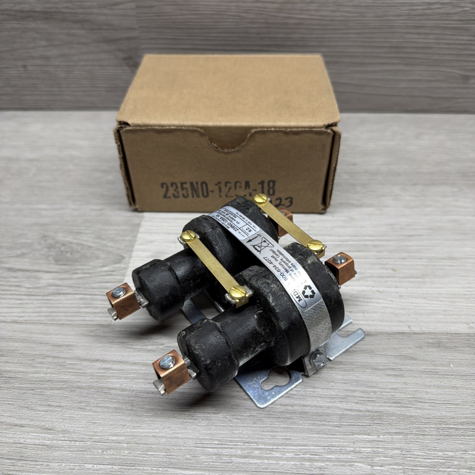MDI 235NO-120A-18 Mercury Contactor, 2-Pole 35 Amp Max, 120VAC Coil