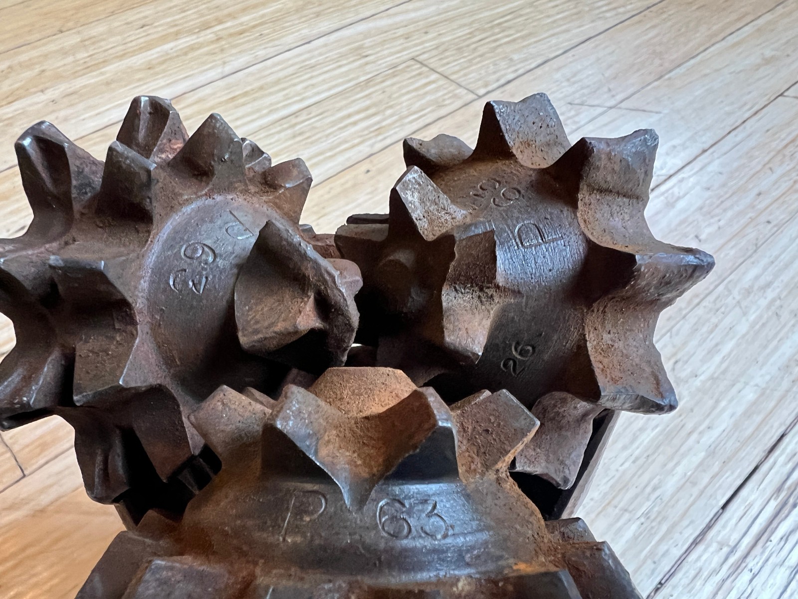 4 3/4 Tri Cone Drill Bit For Oil Gas Light Use Oilfield Rock Bit Industrial