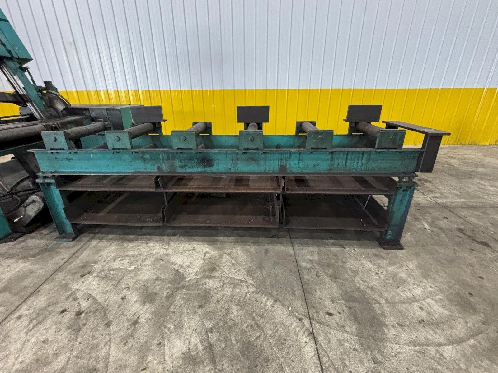 18” X 20” MARVEL MODEL #81-9/M3M SEMI-AUTO MITRE HEAD VERTICAL BAND SAW: STO