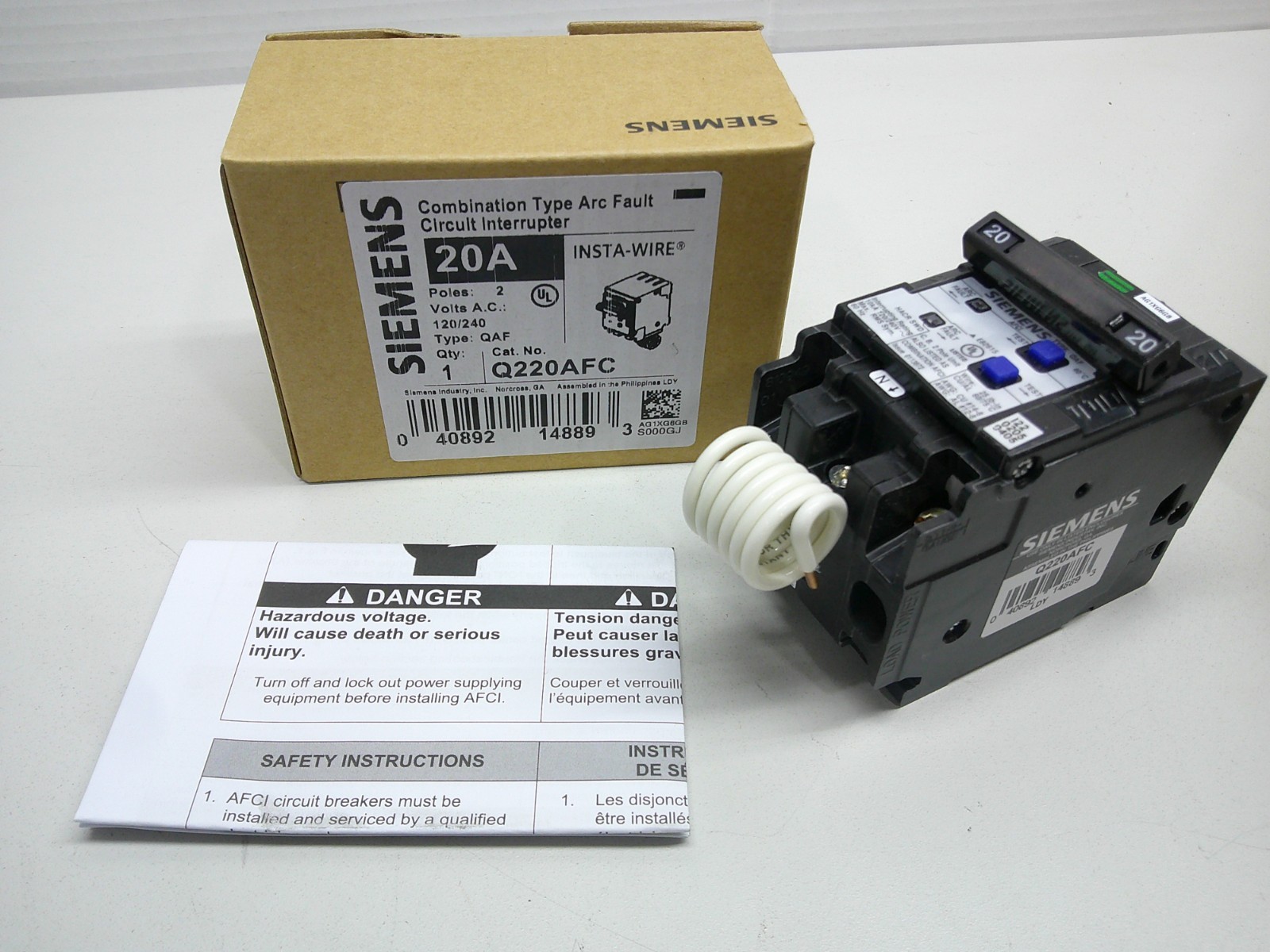 NEW Siemens Q220AFC 2 Pole Combination Arc Fault Circuit Breaker