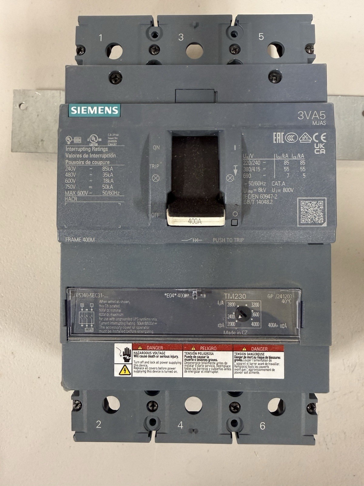 Siemens 3VA53 MBKVAM3400A Main Breaker Kit 400A 480V 3-Pole 3-Ph