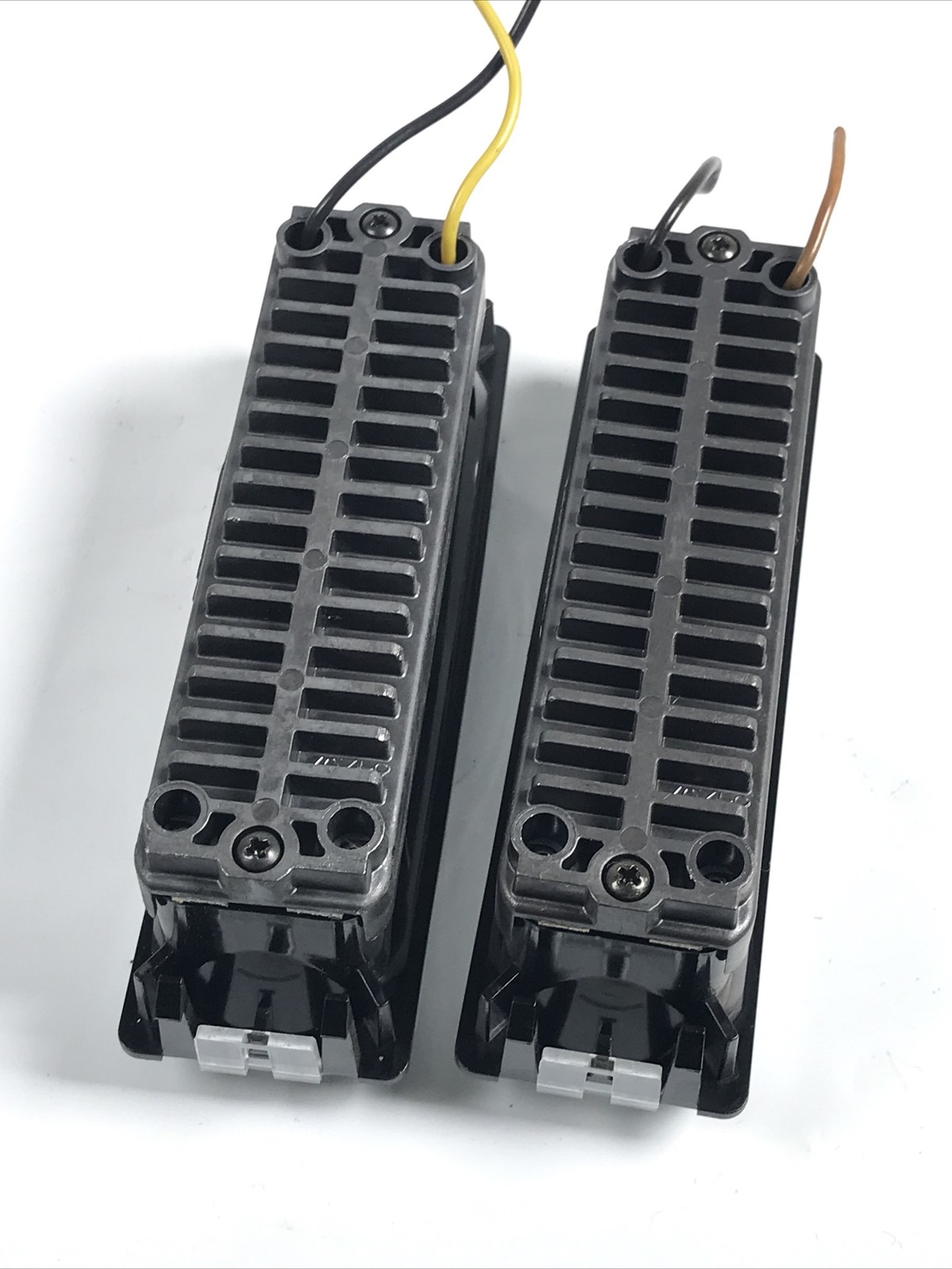 2 Whelen Liberty Patriot LIN6A Super LED Lightbar Module LIN6 AMBER
