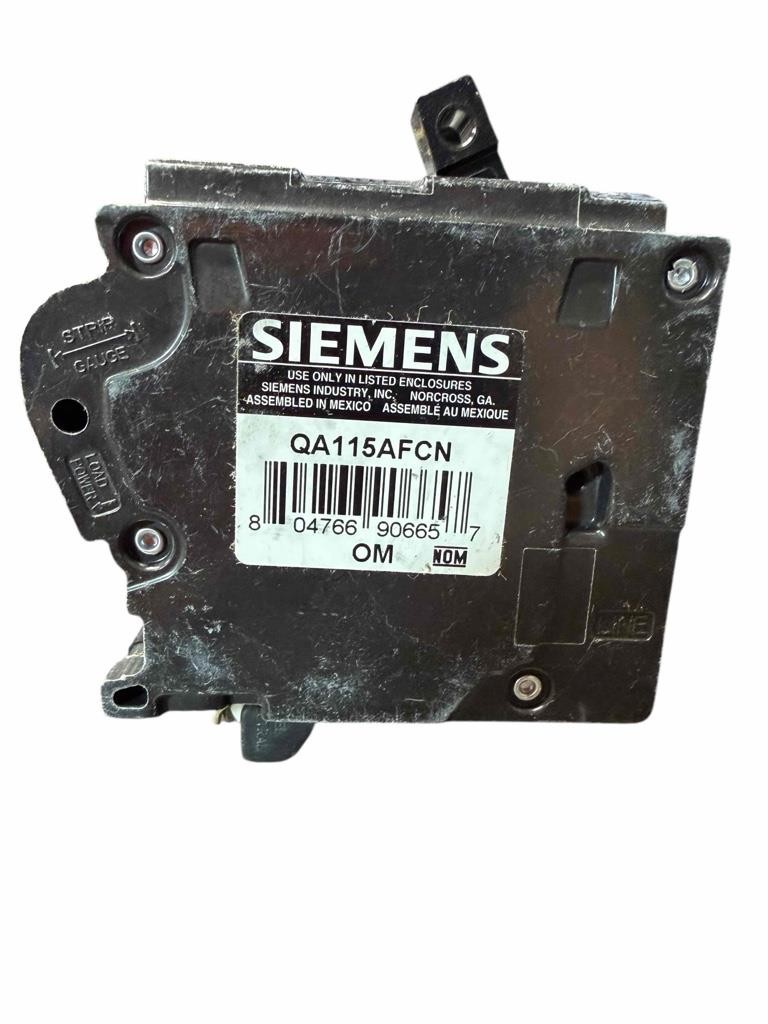 Siemens QA115AFCN 15A 1 Pole Combination Type Plug-On Neutral Circuit Breaker