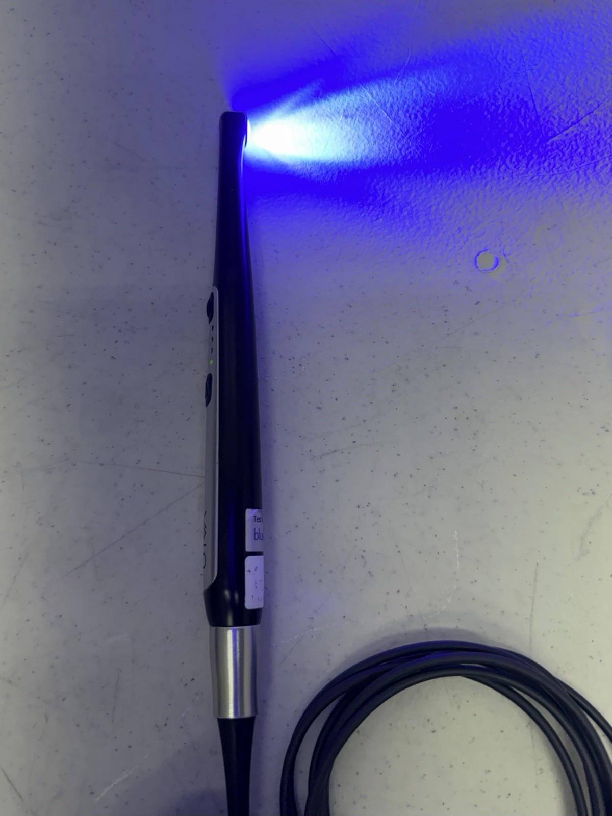 Ultradent VALO Broadband LED Dental Corded Curing Light