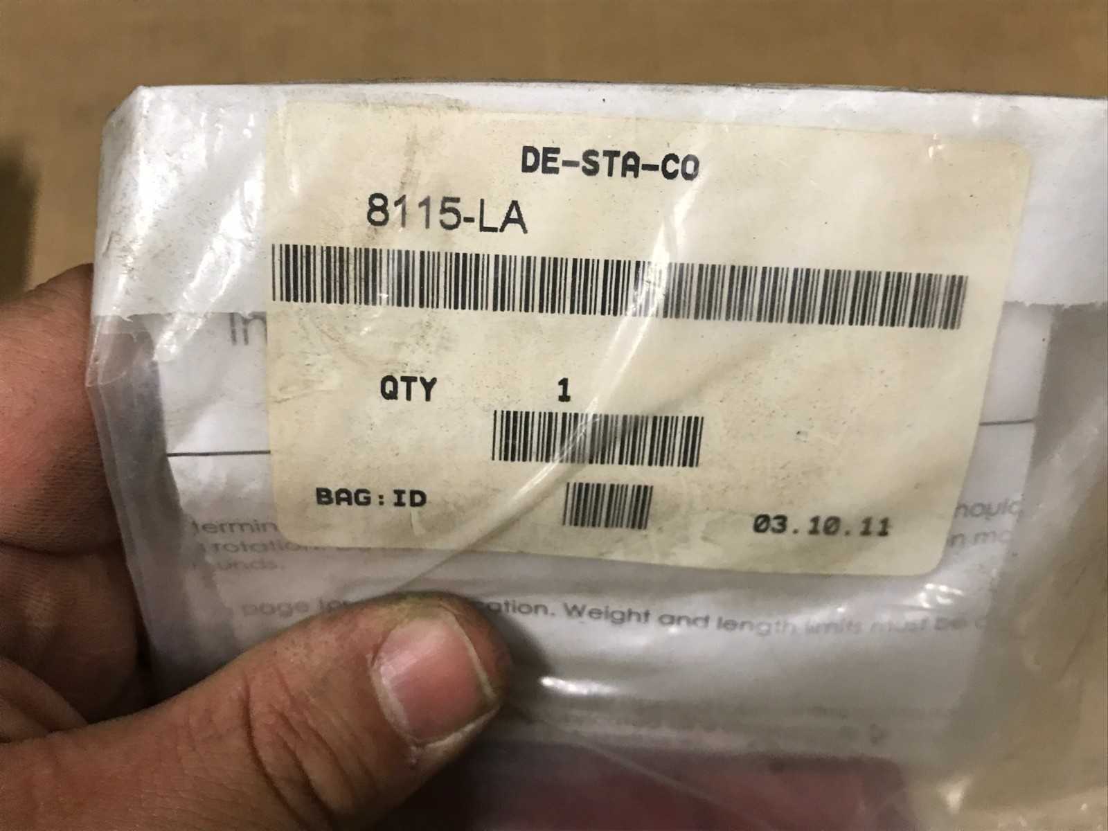 NOS De-Sta-Co Model 8115-LA Pneumatic Swing Cylinder Clamp