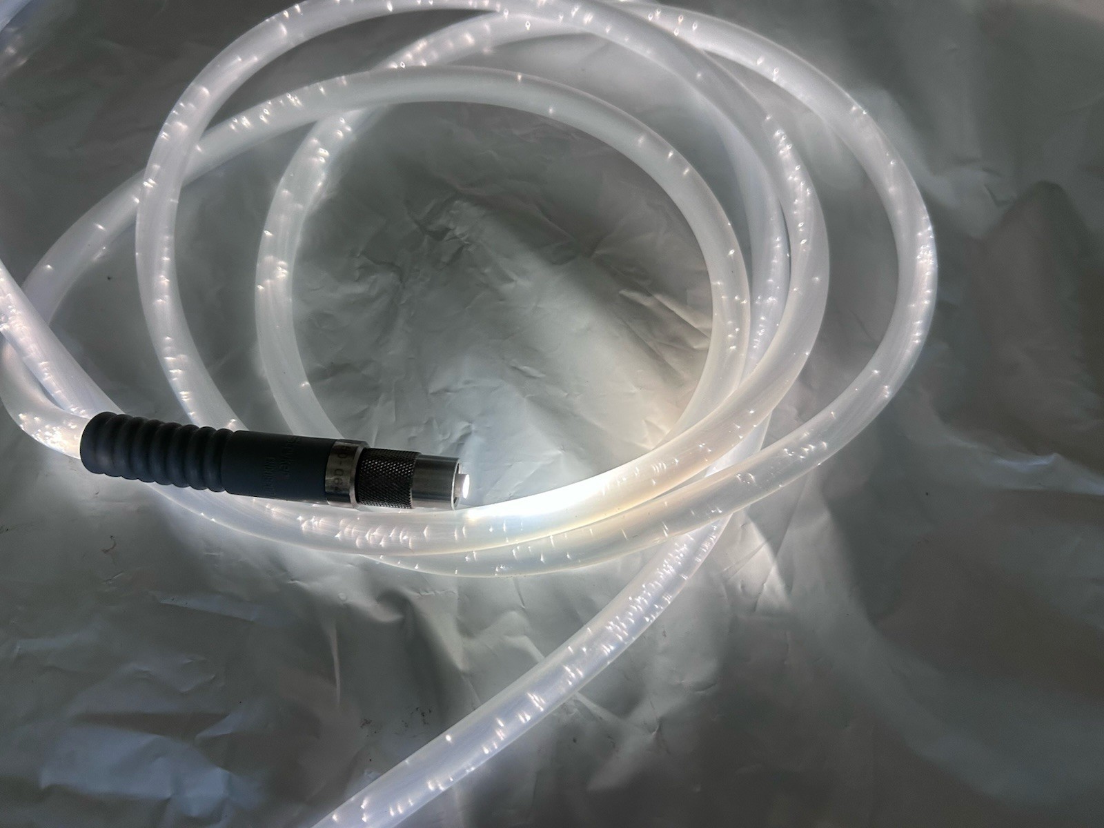 Stryker Fiber Optic Light Cable 233-050-064 *Broken Fibers no tears*