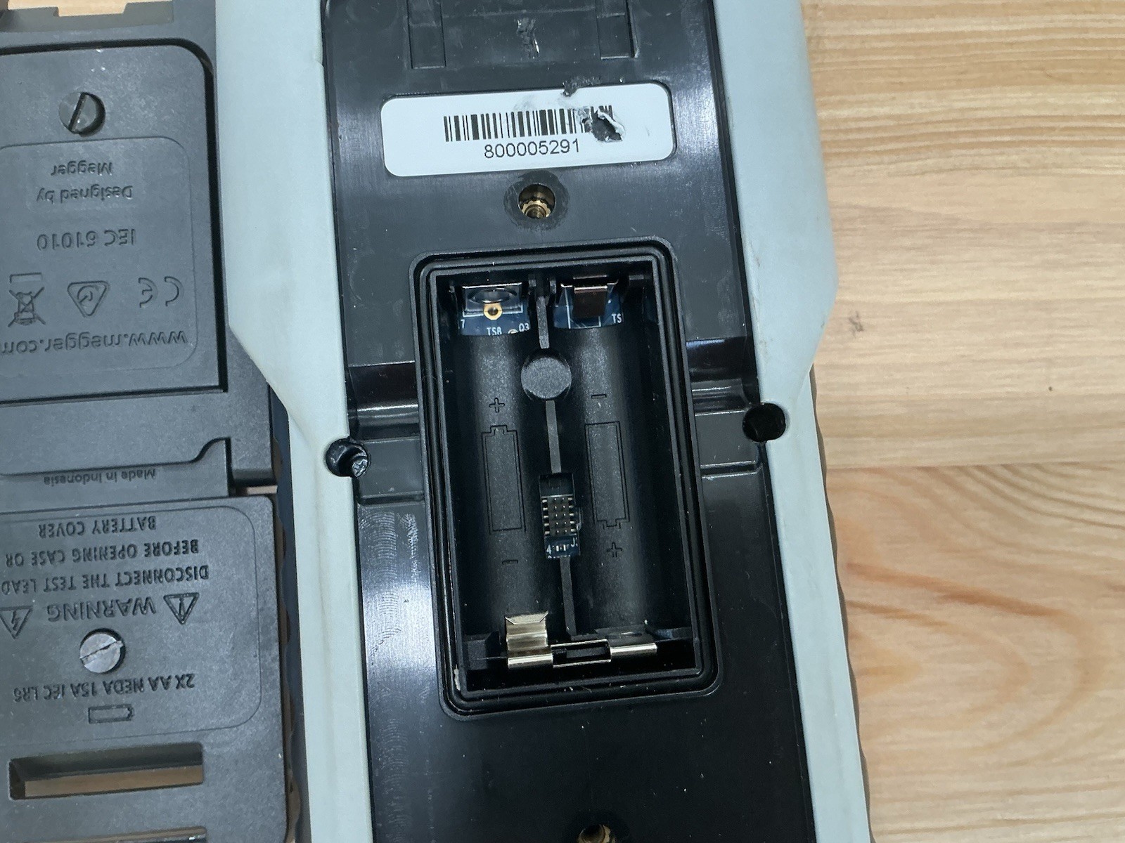 Megger AVO 835 True RMS Multimeter