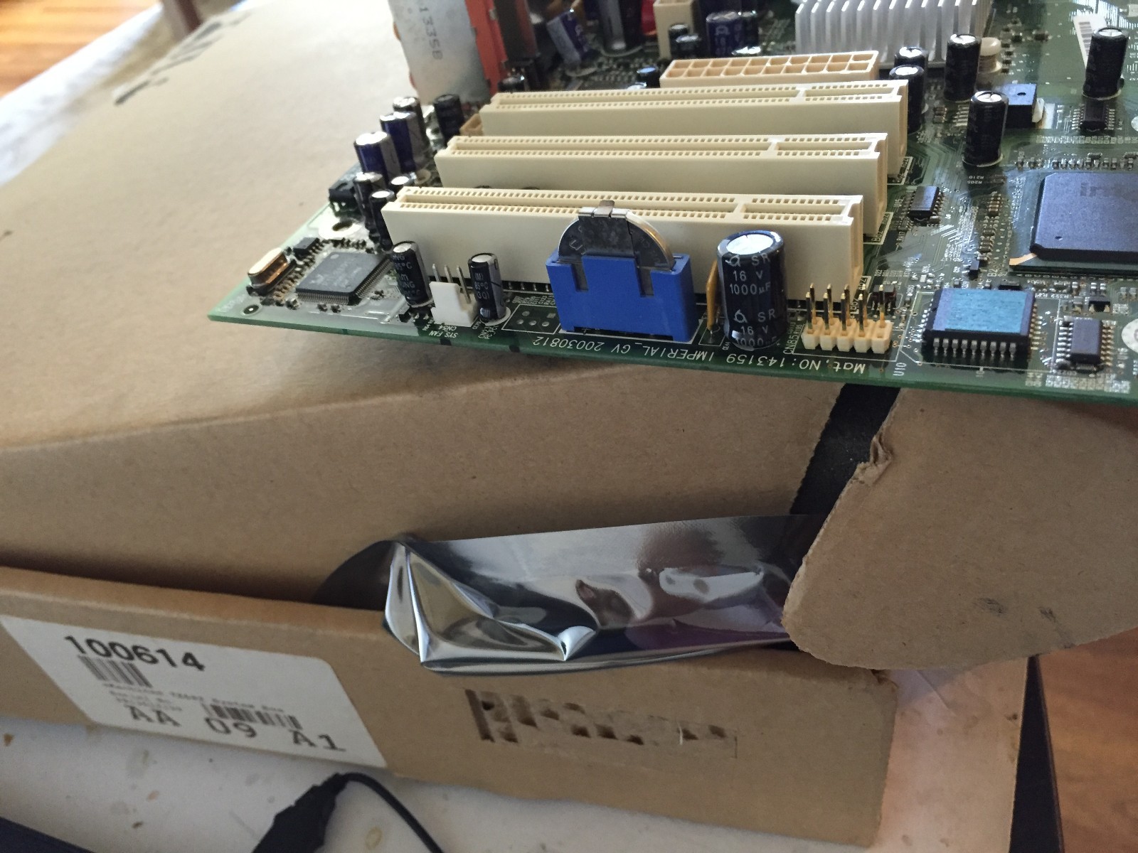 NEW EMACHINE 312812,143159,20030812 MOTHERBOARD FOR T2682 IMPERIAL-GV,EG
