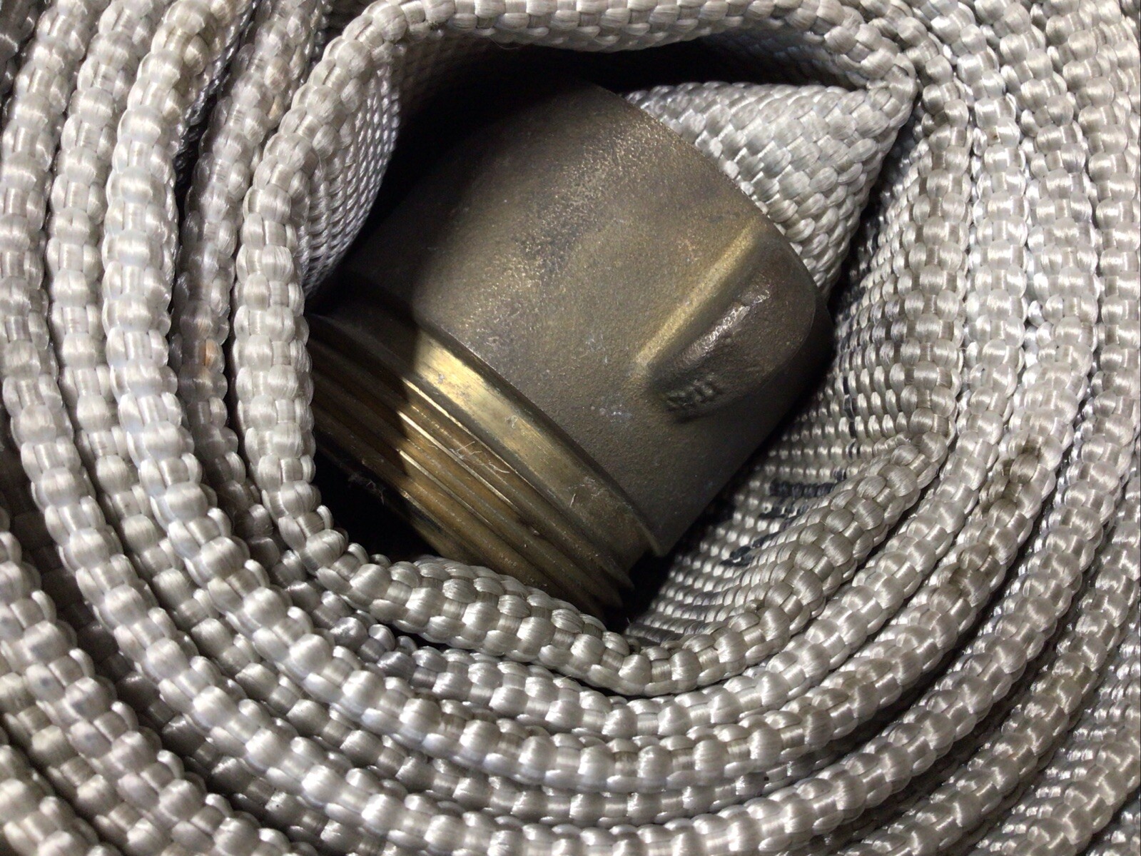 POLYFLEX 1-1/2″ X 75′ Single Jacket Fire Hose w/ 1-1/2″ NST Brass Couplings