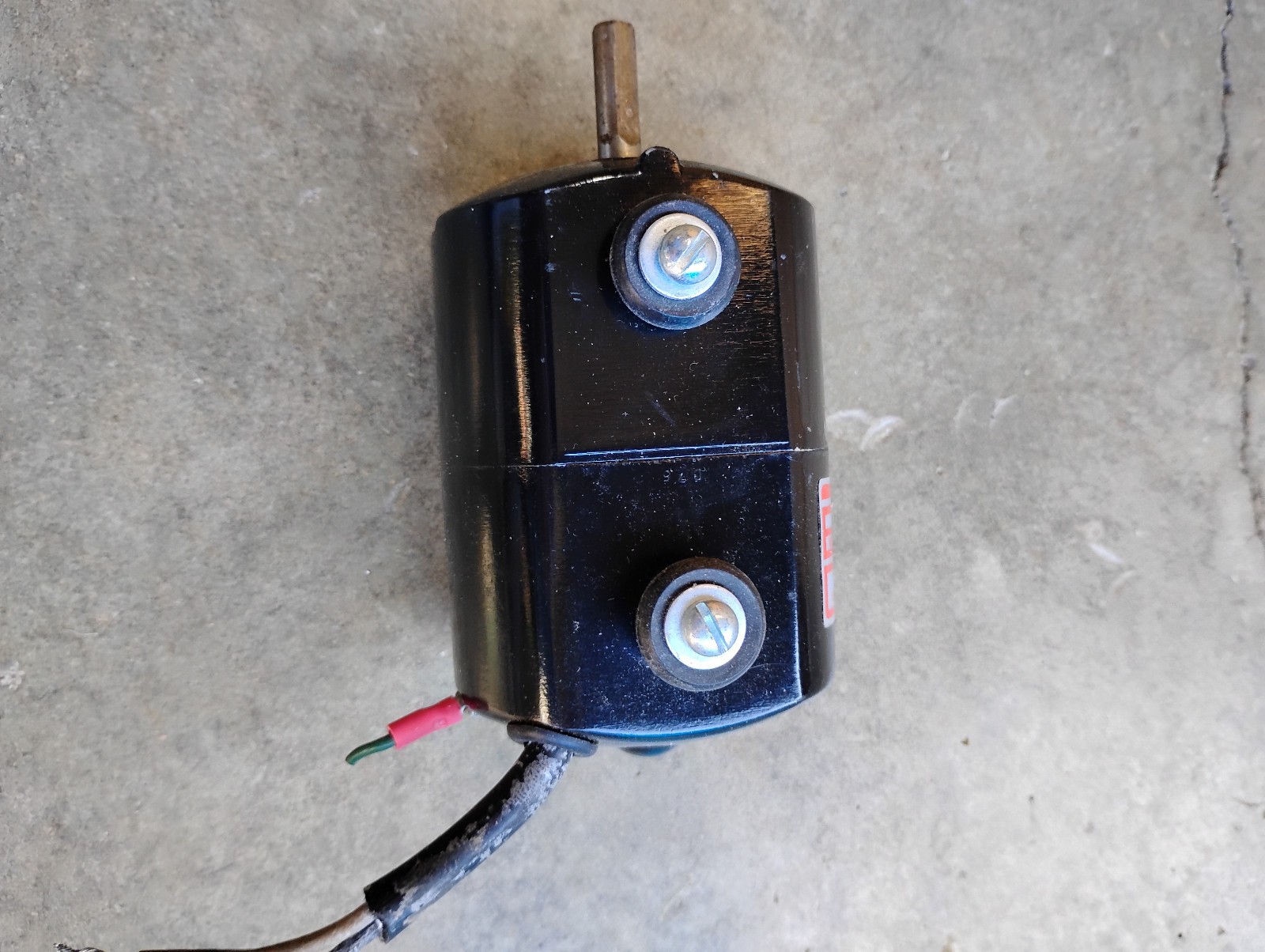 DAYTON AC-DC SERIES MOTOR 2M057A 1/15HP 5000RPM 115v 60 HZ WORKS GREAT