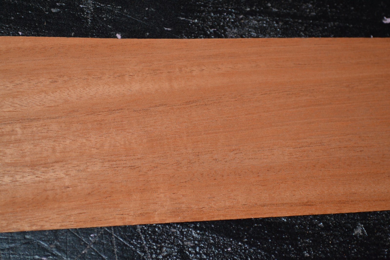 Mahogany Raw Wood Veneer Sheet 4.5 x 44 inches 1/42nd 4665-30