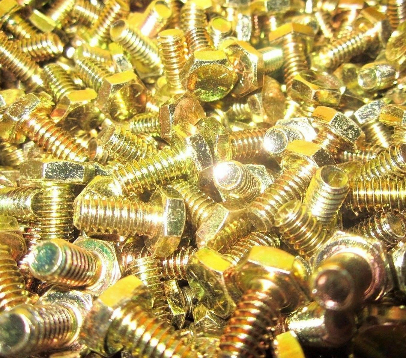 1/4″-20 X 1/2″ Grade 8 Yellow Zinc Hex Cap Screws