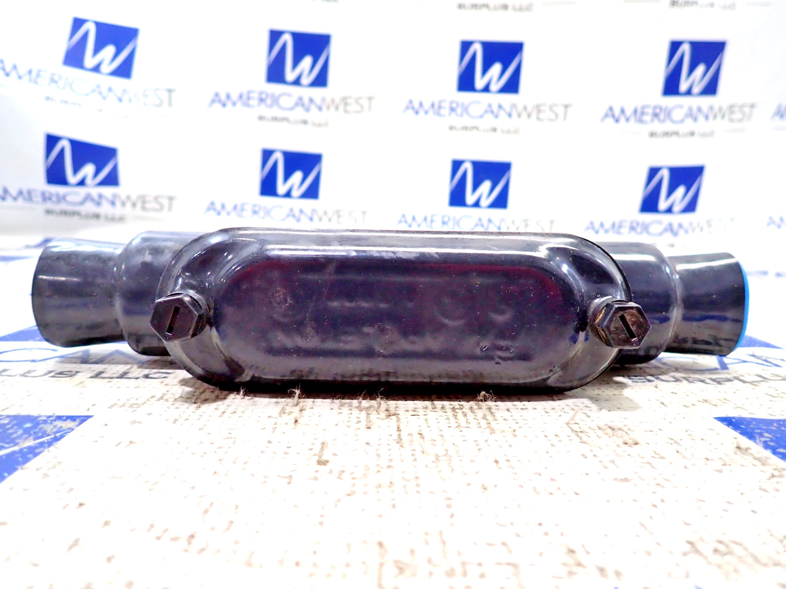 Appleton T Conduit Body form 8 380F Plasti Bond 3 NO 4 Max 15.0 CU IN