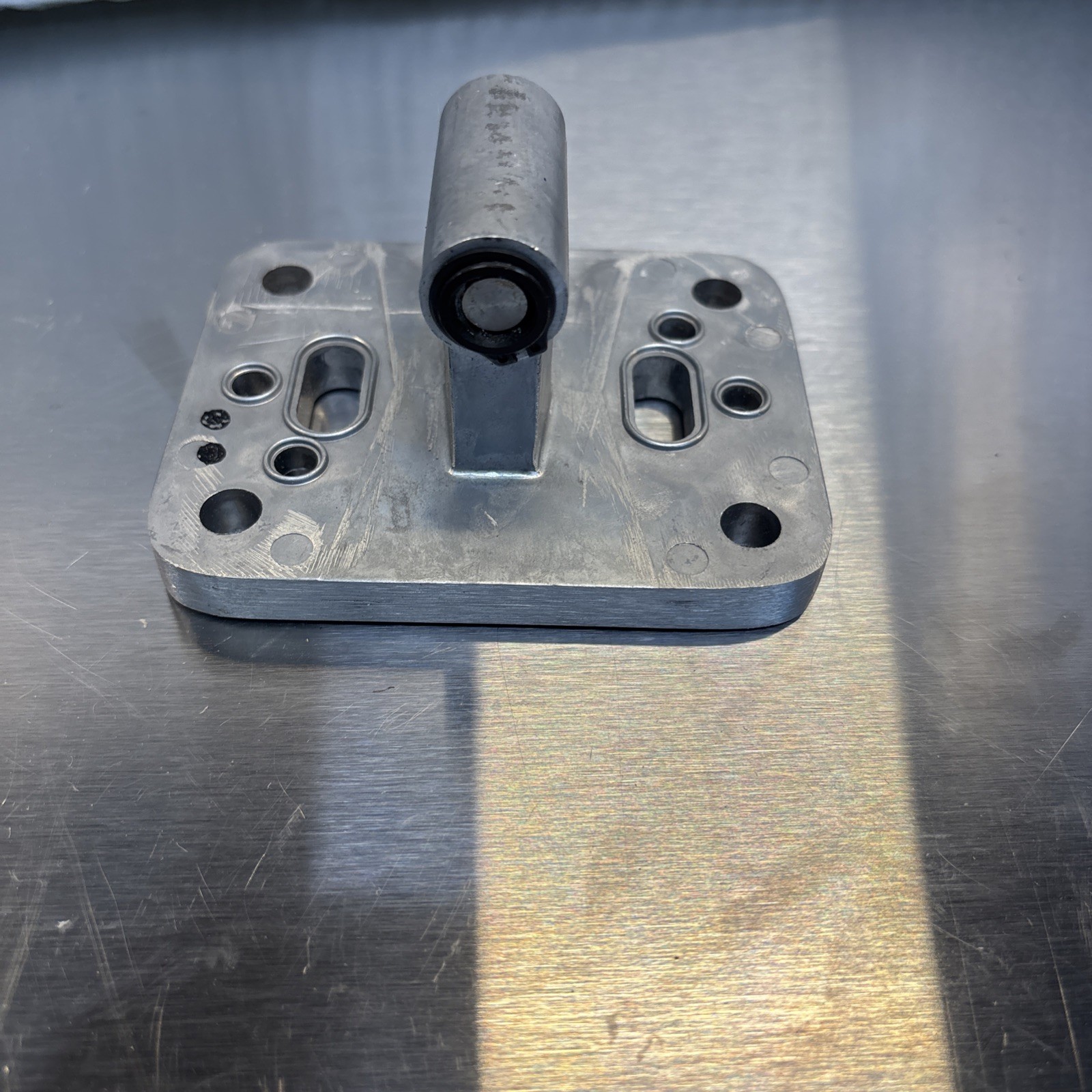 Sandpiper 095.110.000: VALVE, BODY, PILOT ASSEMBLY