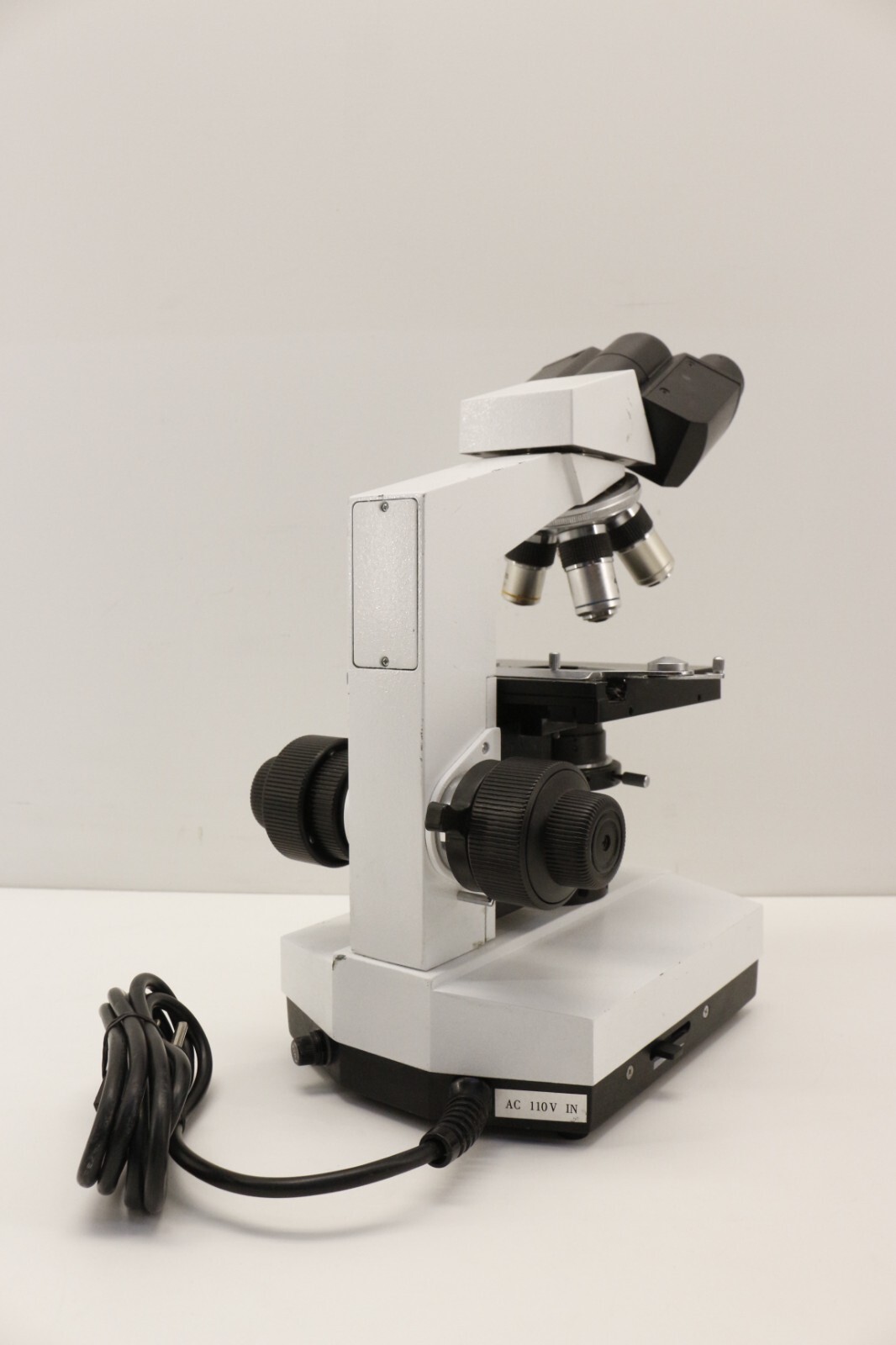Unico G300 Binocular Microscope with 4 Objectives (4X/10X/40X/100X) #3