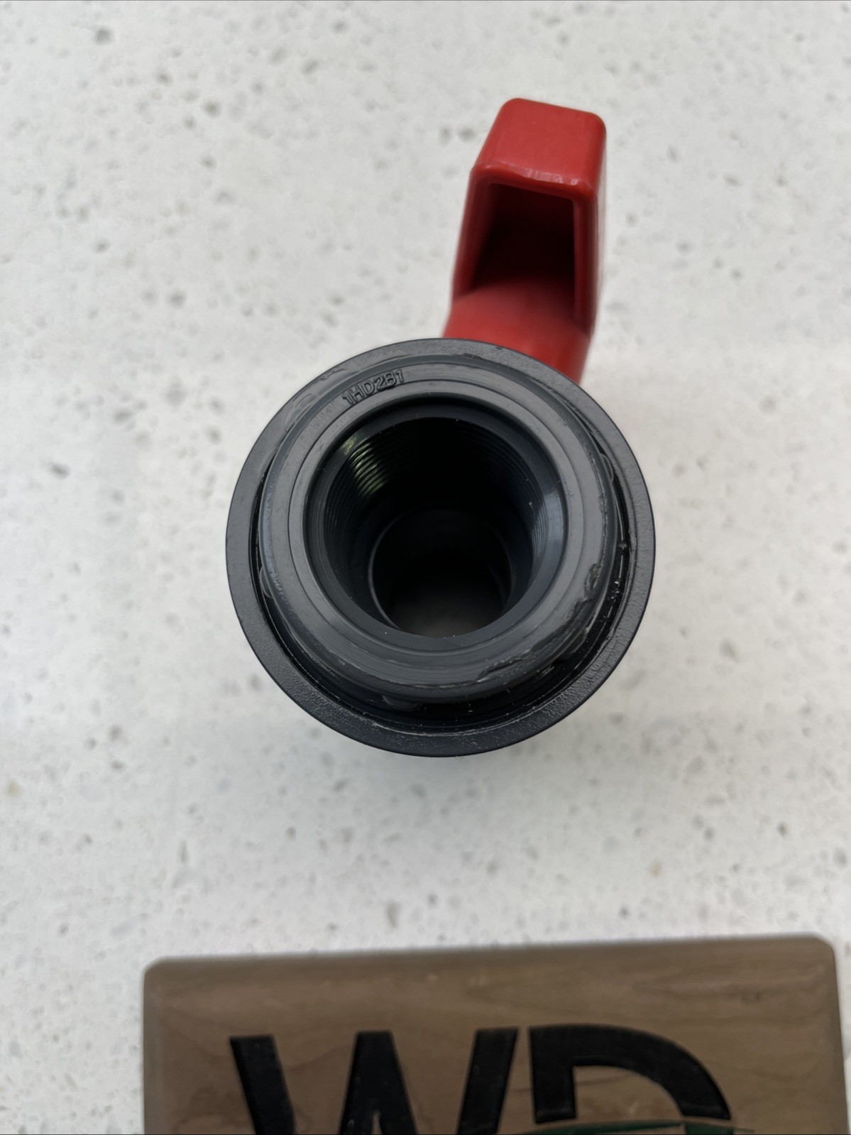 Spears 1″ PVC Threaded Ball Valve 235 PSI, 2121-010 Gray