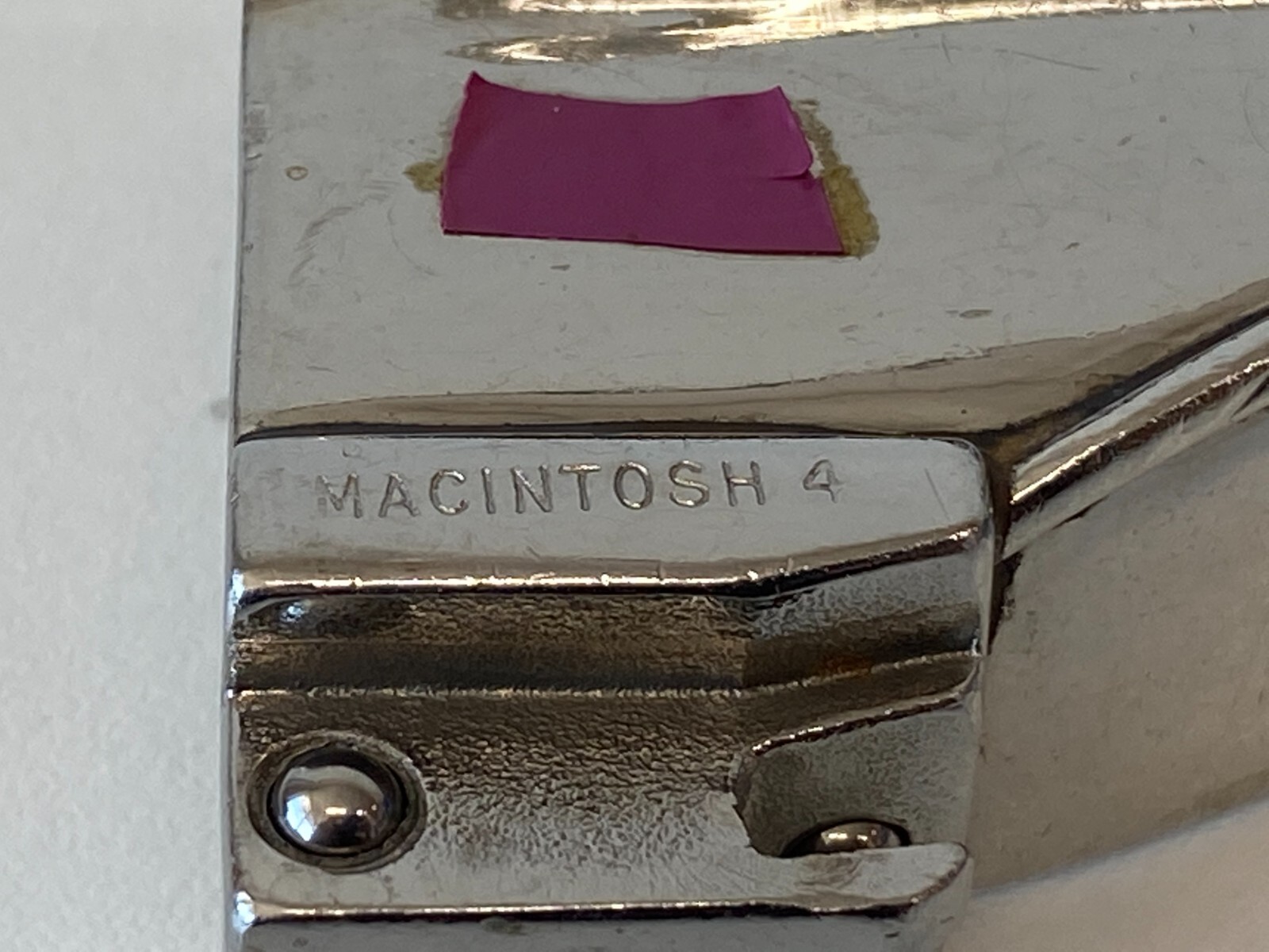 L32: Macintosh 4 Blade