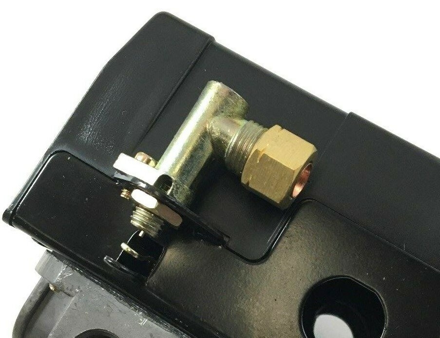 SENCO 3Y30WS002 PRESSSURE SWITCH 90 DEGREE UNLOADER 4 PORT 95 PSI ON 125 OFF