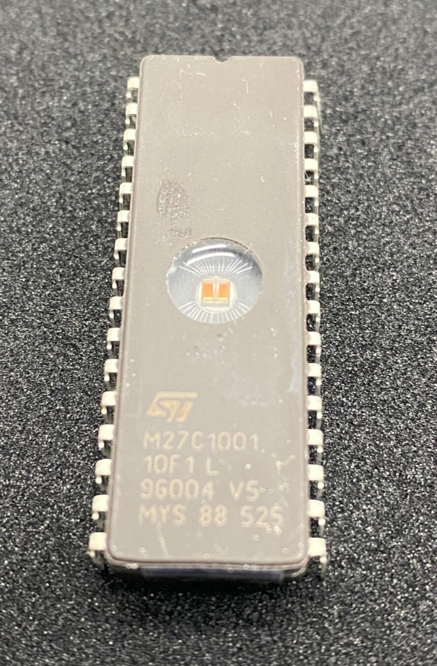 STMicroelectronics M27C1001-10F1 UV EPROM memory integrated circuit date 96004