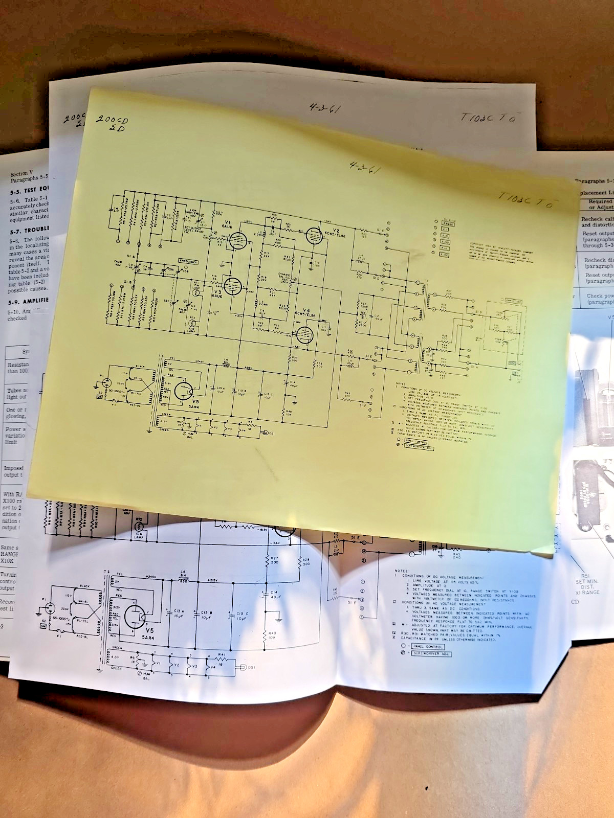 HP 200CD Wide Range Oscillator Operating & Service Manual