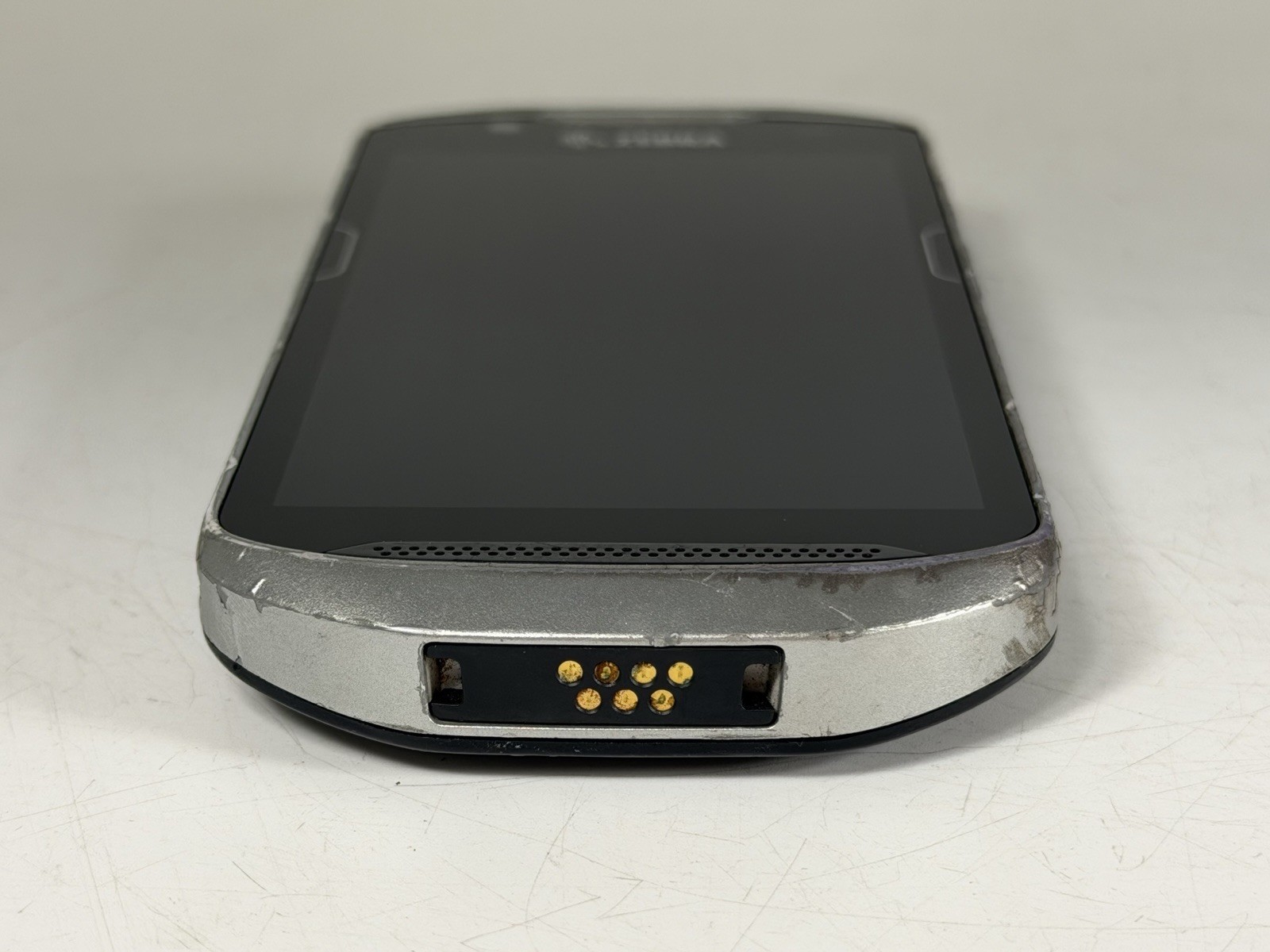 Zebra TC56 Enterprise-Grade Mobile Computer – TC56CJ-1PAZU4P-25 – UNTESTED/AS-IS