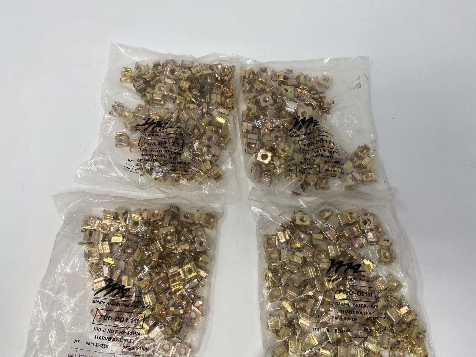 400 Count – Middle Atlantic Nut Retain 00005 Cage Nuts