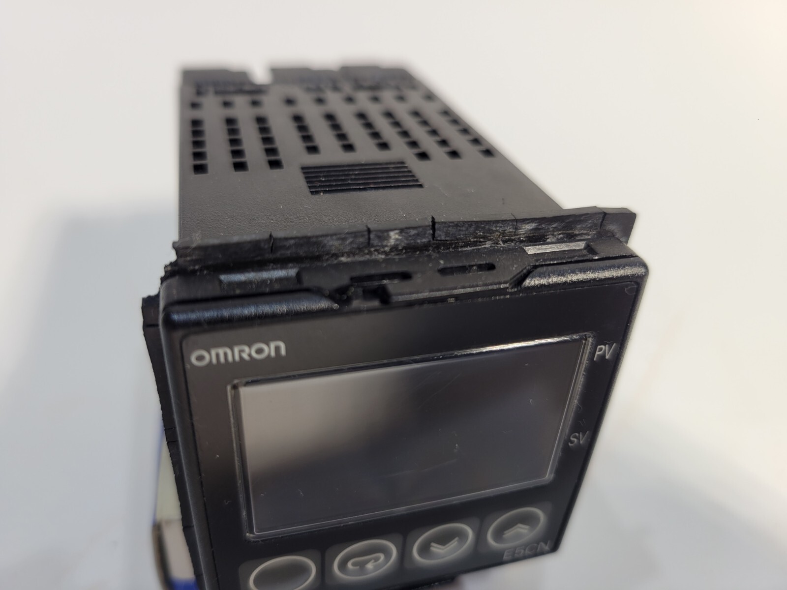 Omron E5CN-Q2MT-500 Temperature Controller 100 TO 240VAC 50/60Hz