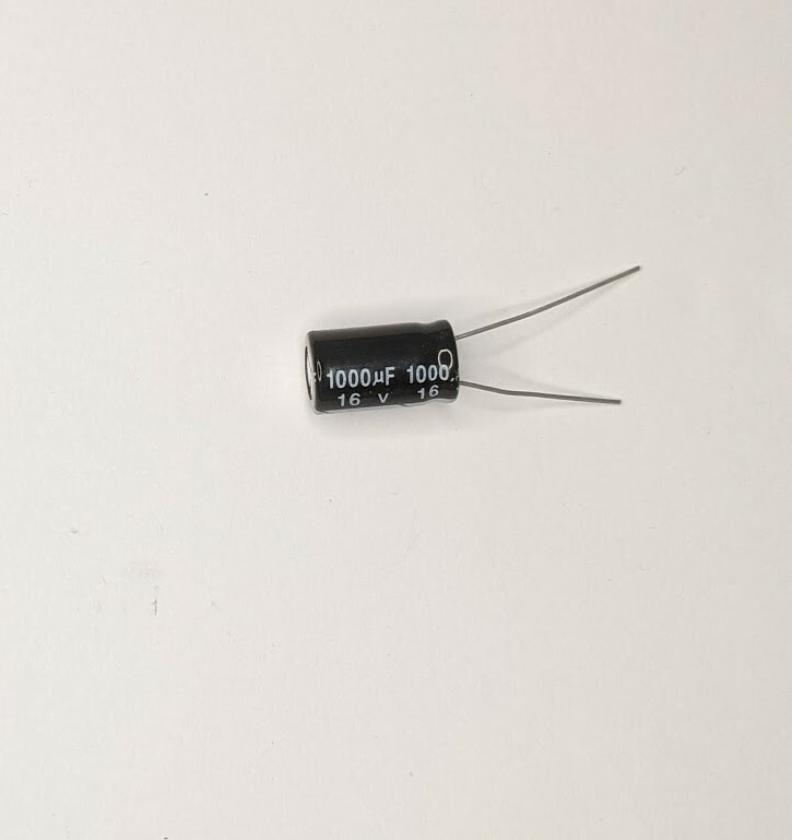 2 EA Radial Electrolytic Caps-PICK VALUES (0.1uF-6800uF) 4V-450V Mr Circuit