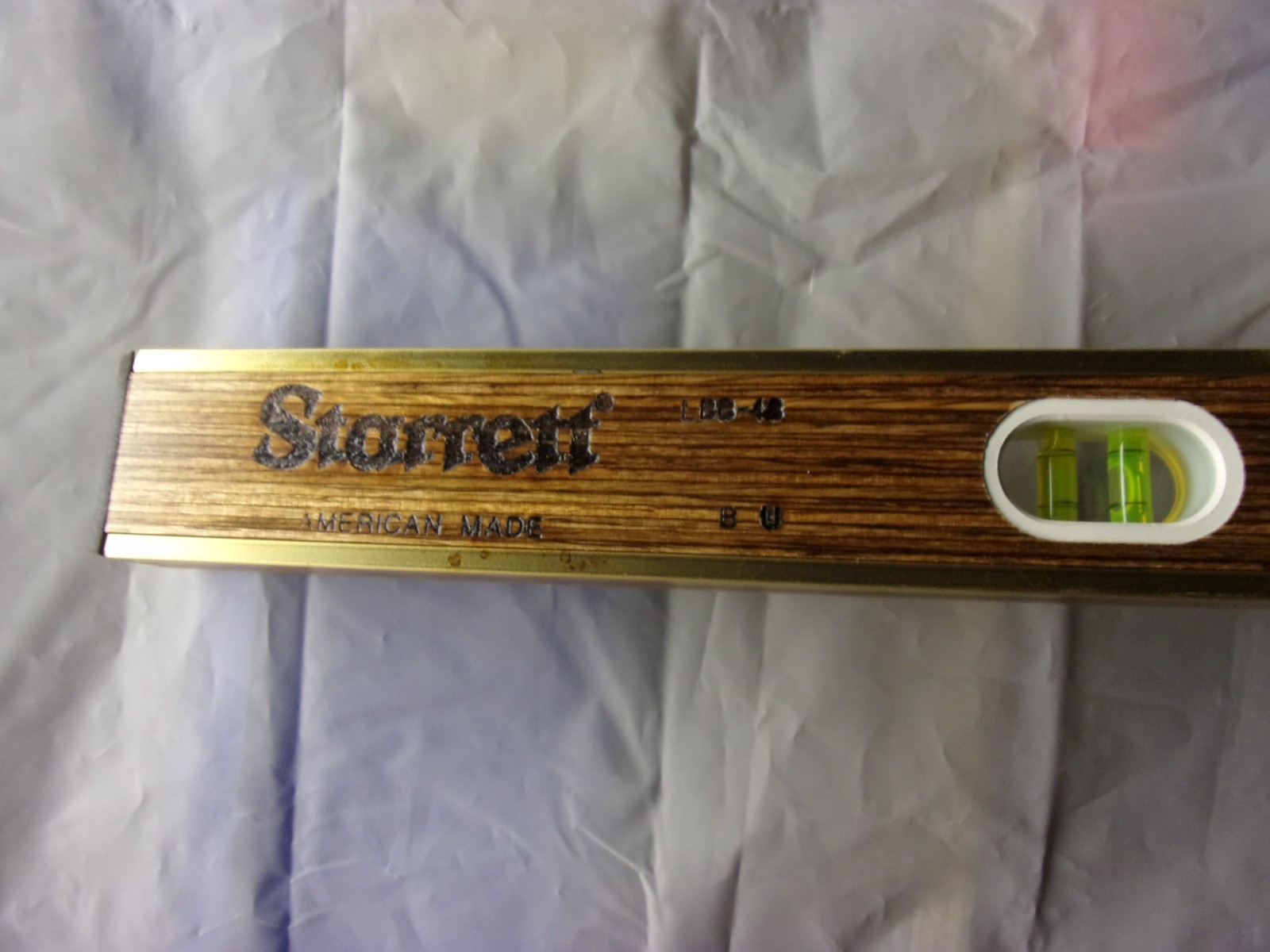 STARRETT 48″ Brass Bound Laminated Mahogany Builders & Contractors Level NOS