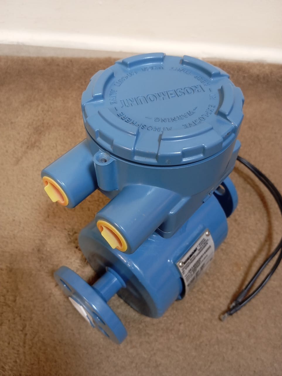 Rosemount / FlowMeter Sensor / 8705TPE005P1W0E5Q4Q8Q76 /275PSI-1.90MPA, 1/2″ 150