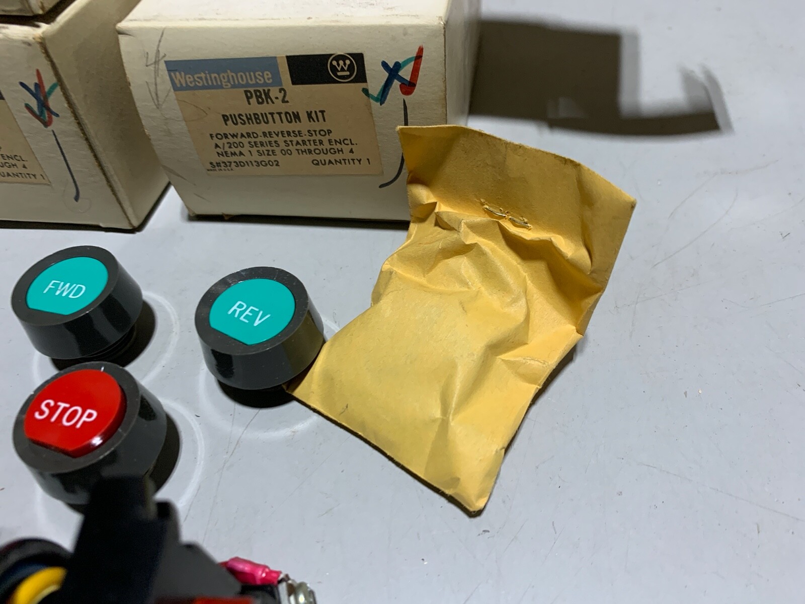 One (1) Genuine Westinghouse PBK-2 Pushbutton Kit Forward Reverse Stop, NOS