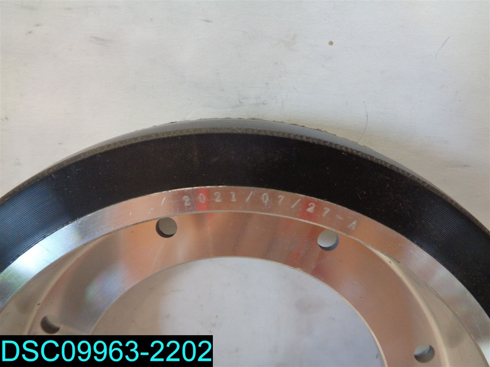 2021/07/27-A 7-3/4″ X 7-3/4″ X 1-5/8″