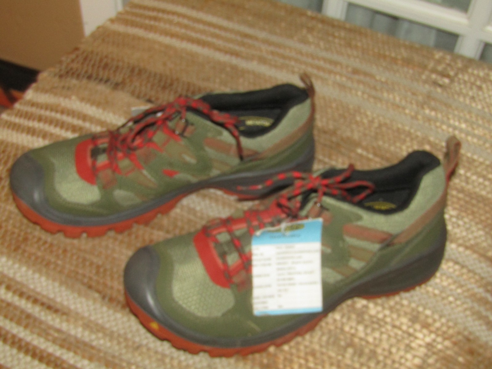 Keen Sandstone Low Soft Toe PPM BS5 Comfortable Work Shoes Men’s 9 M