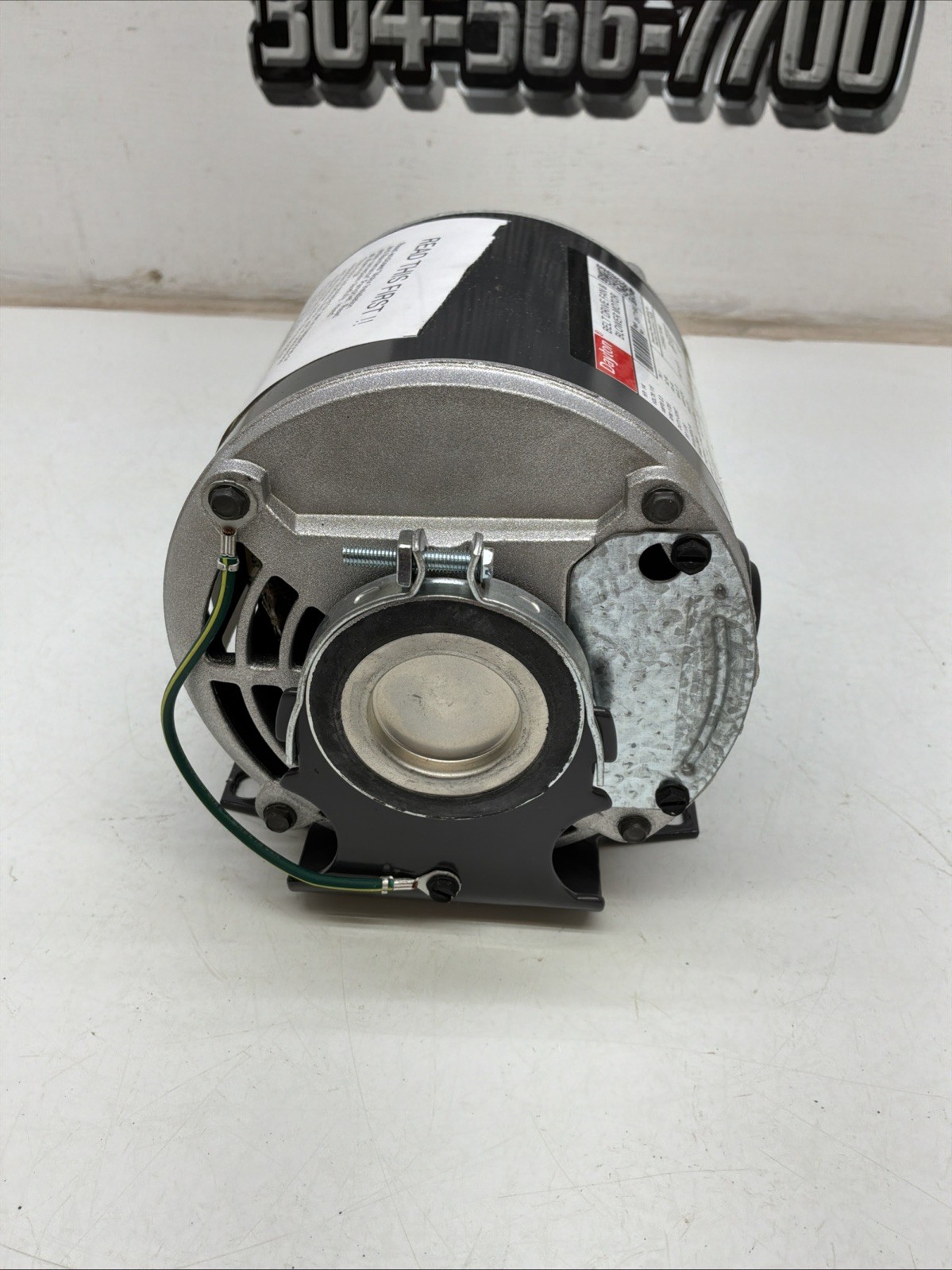 Dayton Belt Drive Fan & Blowing Motor 115V HZ 60 Type: Split Phase 3K771BG NIB