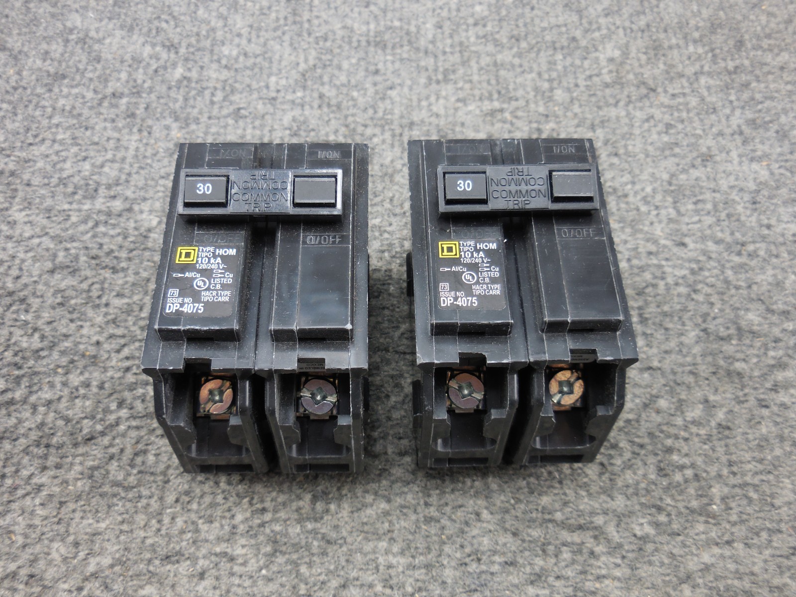 Lot of (2) Unused Square D HOM230 30 amp 2 Pole Circuit Breaker