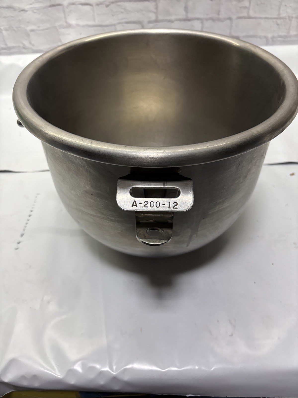 HOBART 12 QT BOWL A-200-12 Stainless Steel Mixing Bowl for A200 Mixer USED