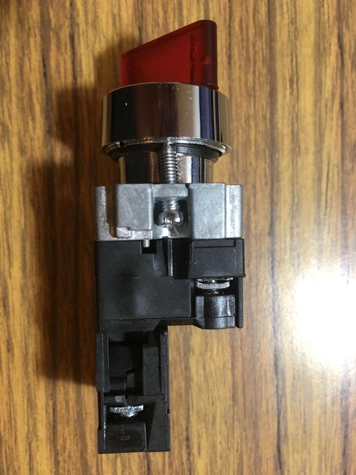 22mm illuminated 2-position selector switches N.C. metal base&bezel Red Knob