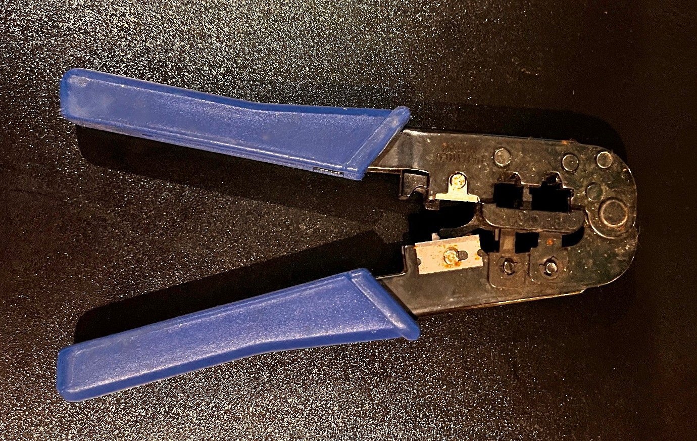 Electronix Express Wire Crimper and Cable Cutter – Blue