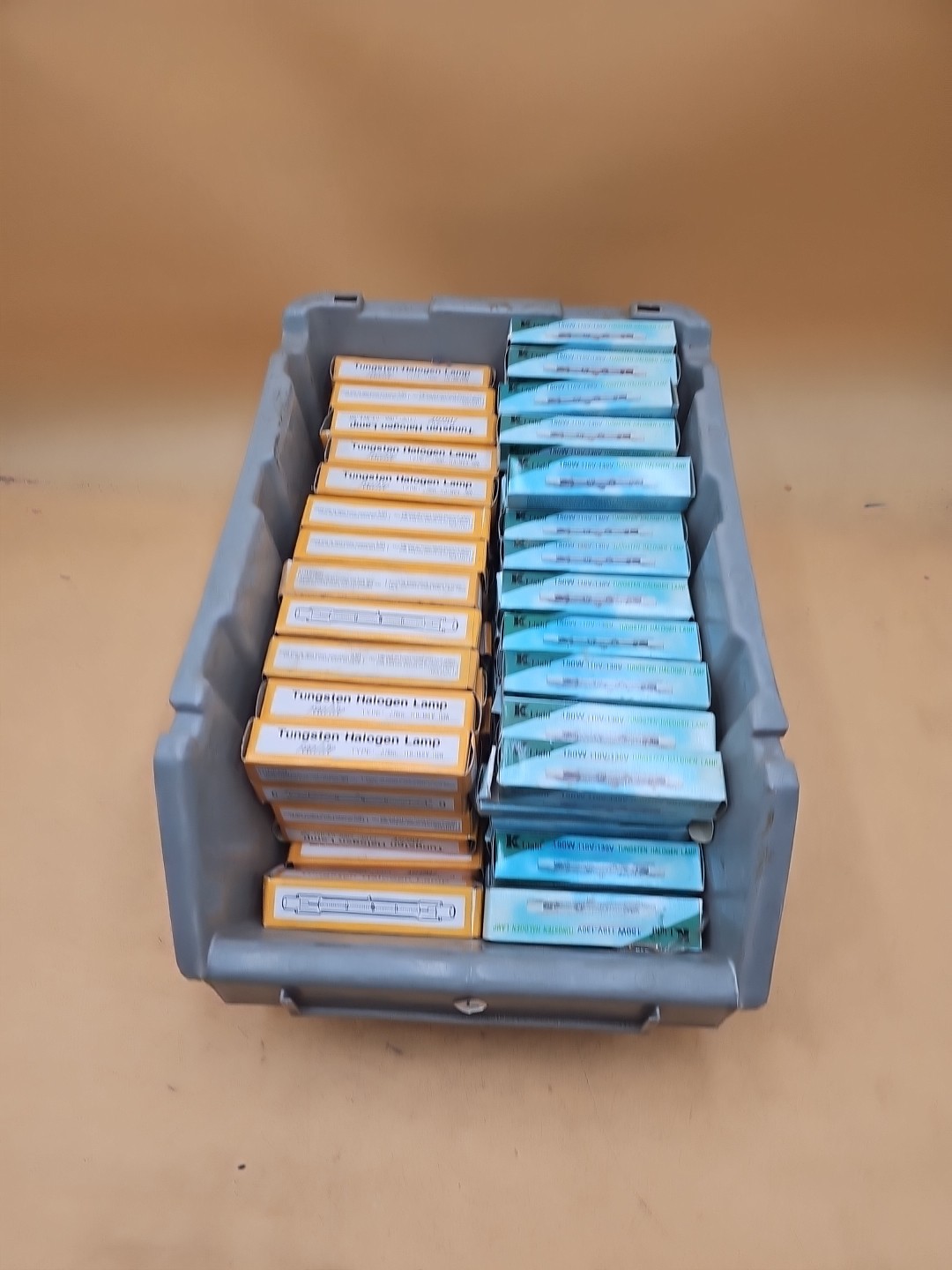 LOT OF 131 J78 Tungsten Halogen Lamp Bulbs. Double End. 110V-130V 150W
