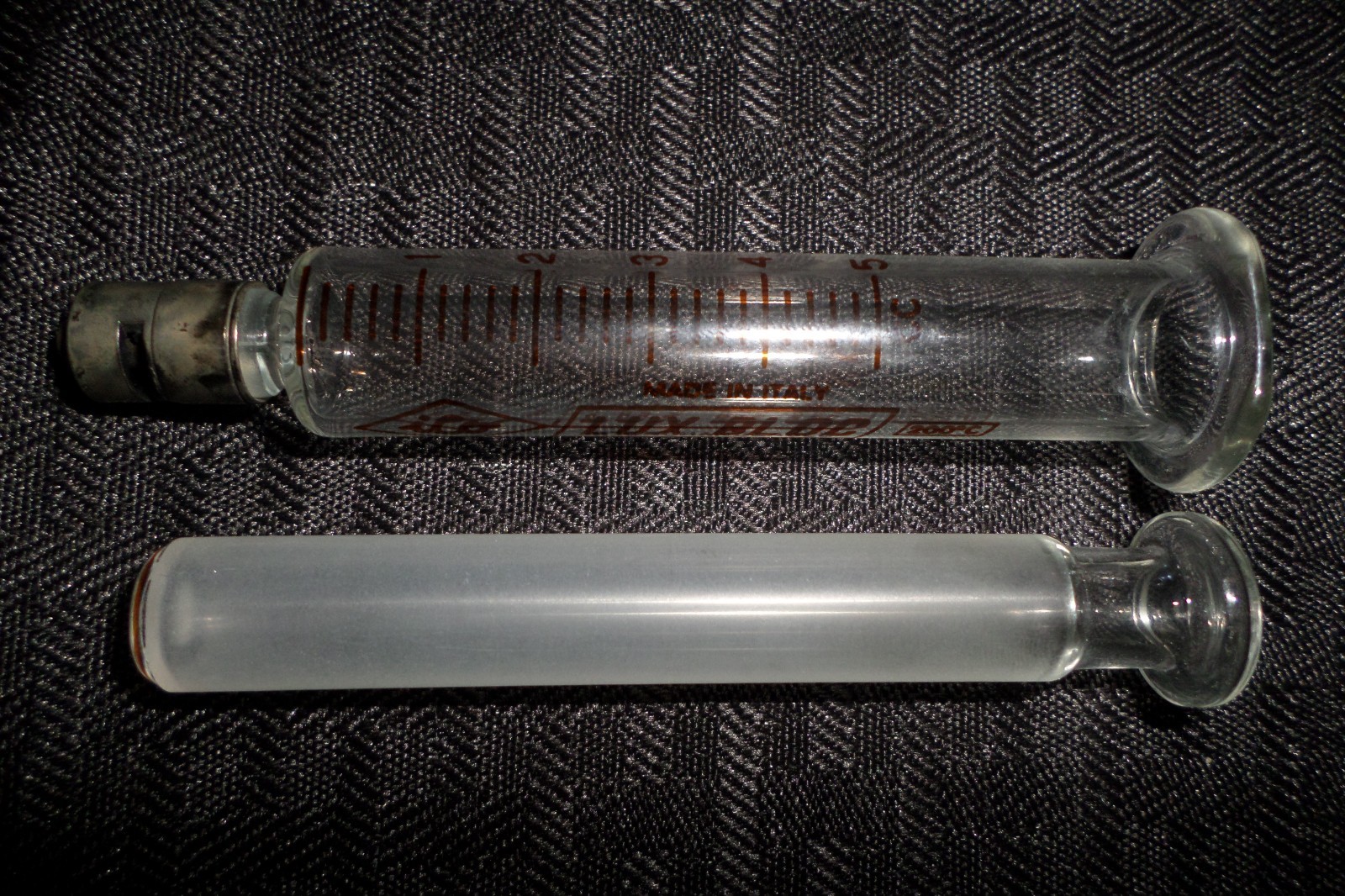 Lux Bloc Interchangeable Glass 5cc Syringe Metal Luer Lock Tip w/ Glass Plunger