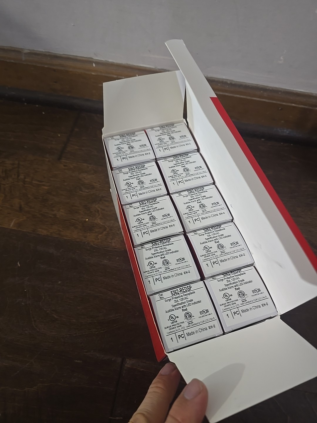 10x LEGRAND 5362-REDSP RED SURGE PROTECTIVE RECEPTACLE W/ALARM 20A 125V Lot