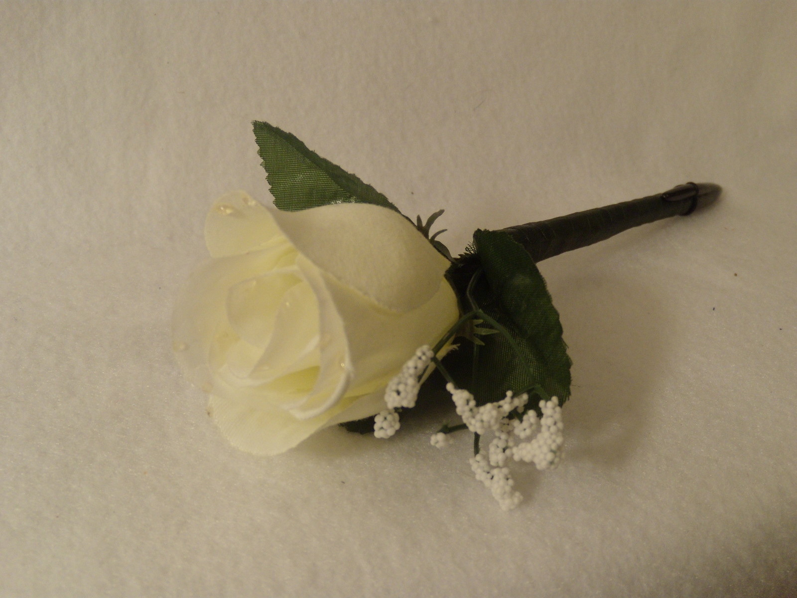 Flower Pen- Red Or White Rose Handcrafted –NEW Black ink Combined Shipping